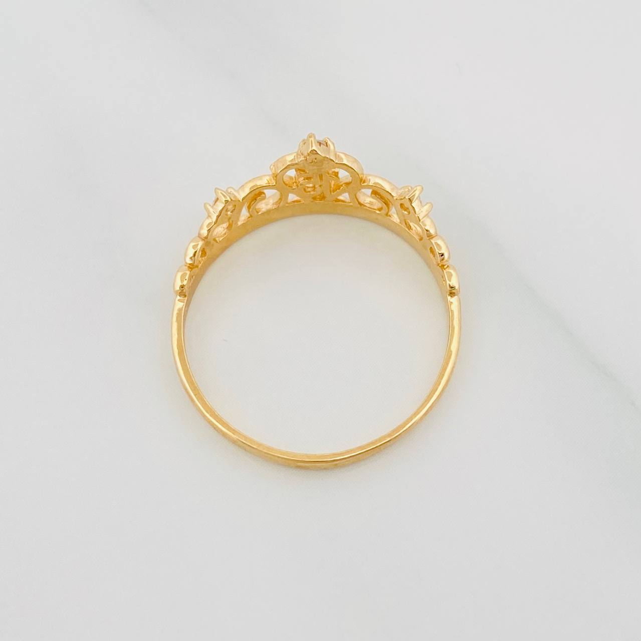 Anillo Tiara 15's 1.7g / T7 1/4 Oro Amarillo 18K