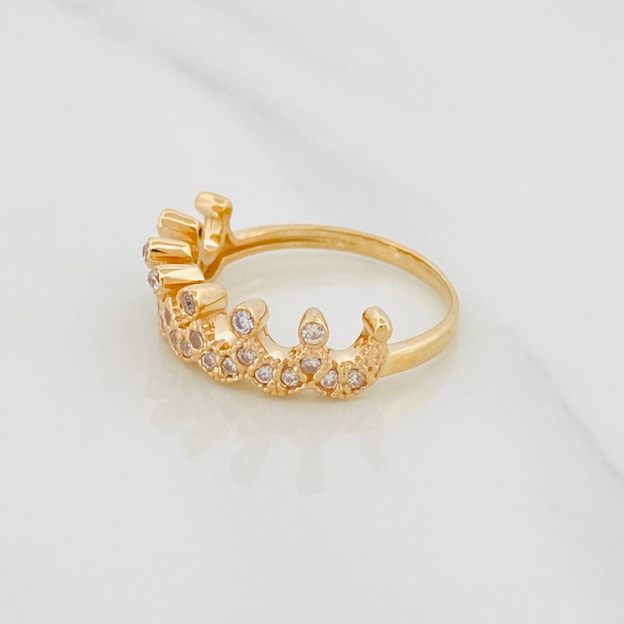 Anillo Tiara 3.3g / T7 1/4 Oro Amarillo 18K