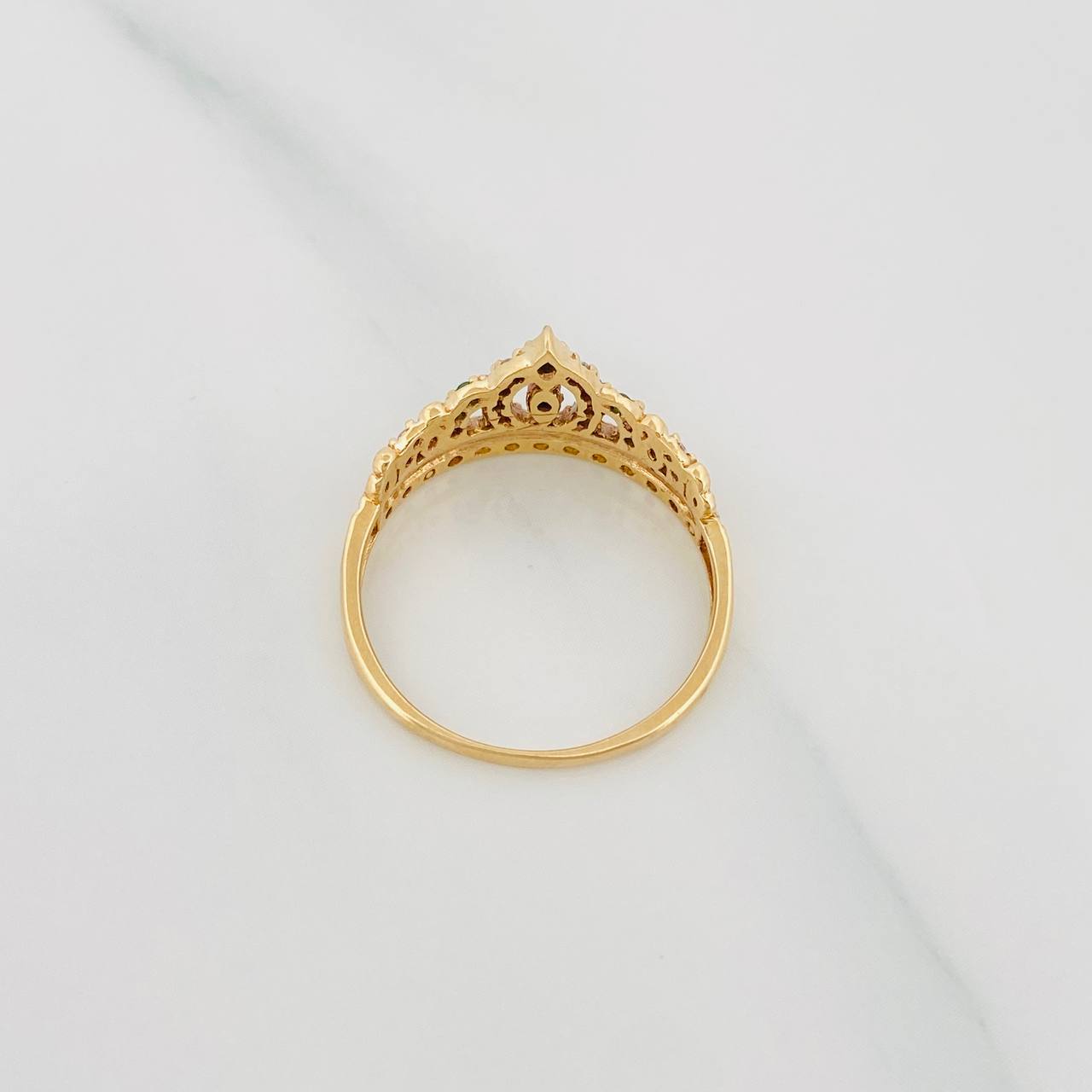 Anillo Tiara 2.1g / T6 1/2 Oro Amarillo 18K