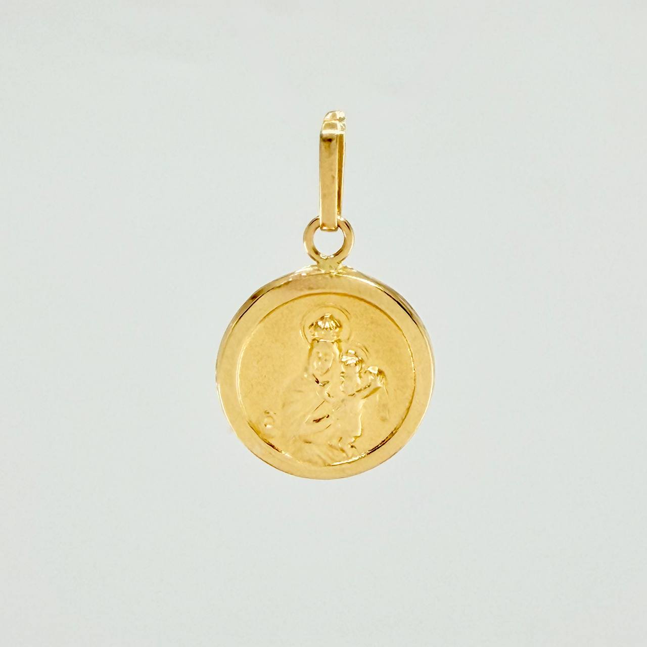 Dije Virgen del Carmen Mate 0.6g / 3/4 in Oro Amarillo 18K