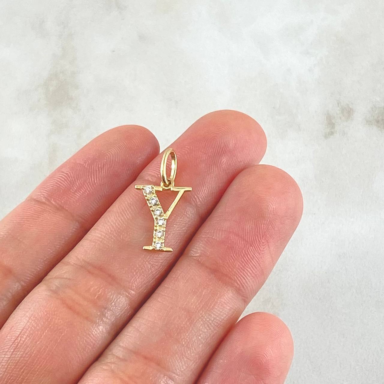 Pendant Letter Y Silhouette 0.6gr / 2cm / 18K Gold