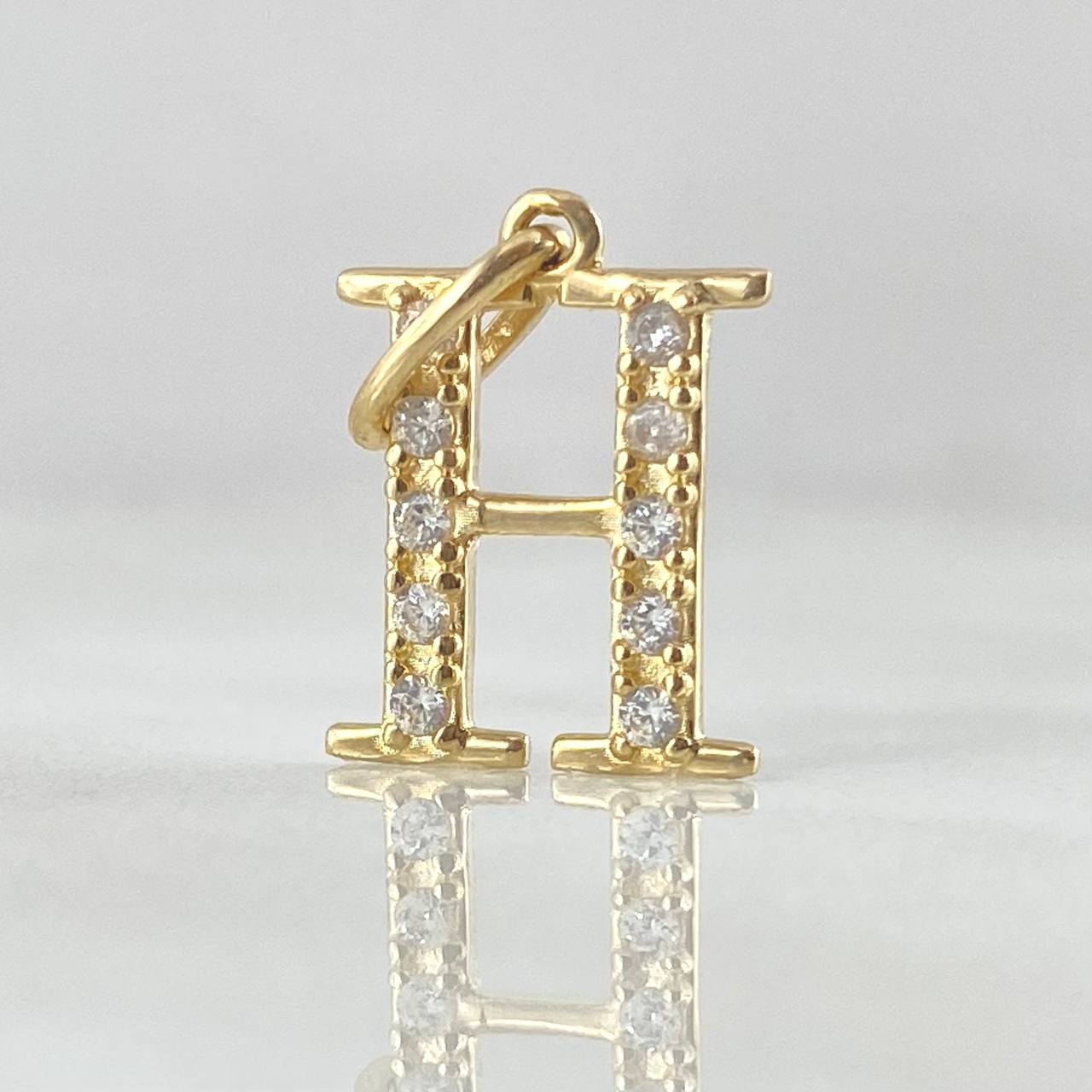Dije Letra H Silueta 0.9gr / 2cm / Oro 18K