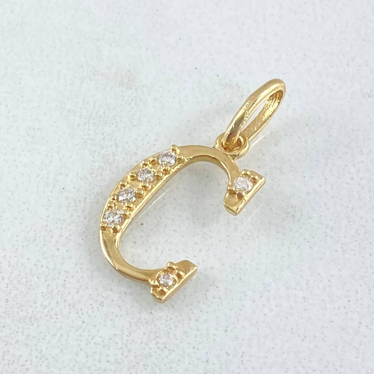 Pendant Letter C Silhouette 0.7gr / 2cm / 18K Gold