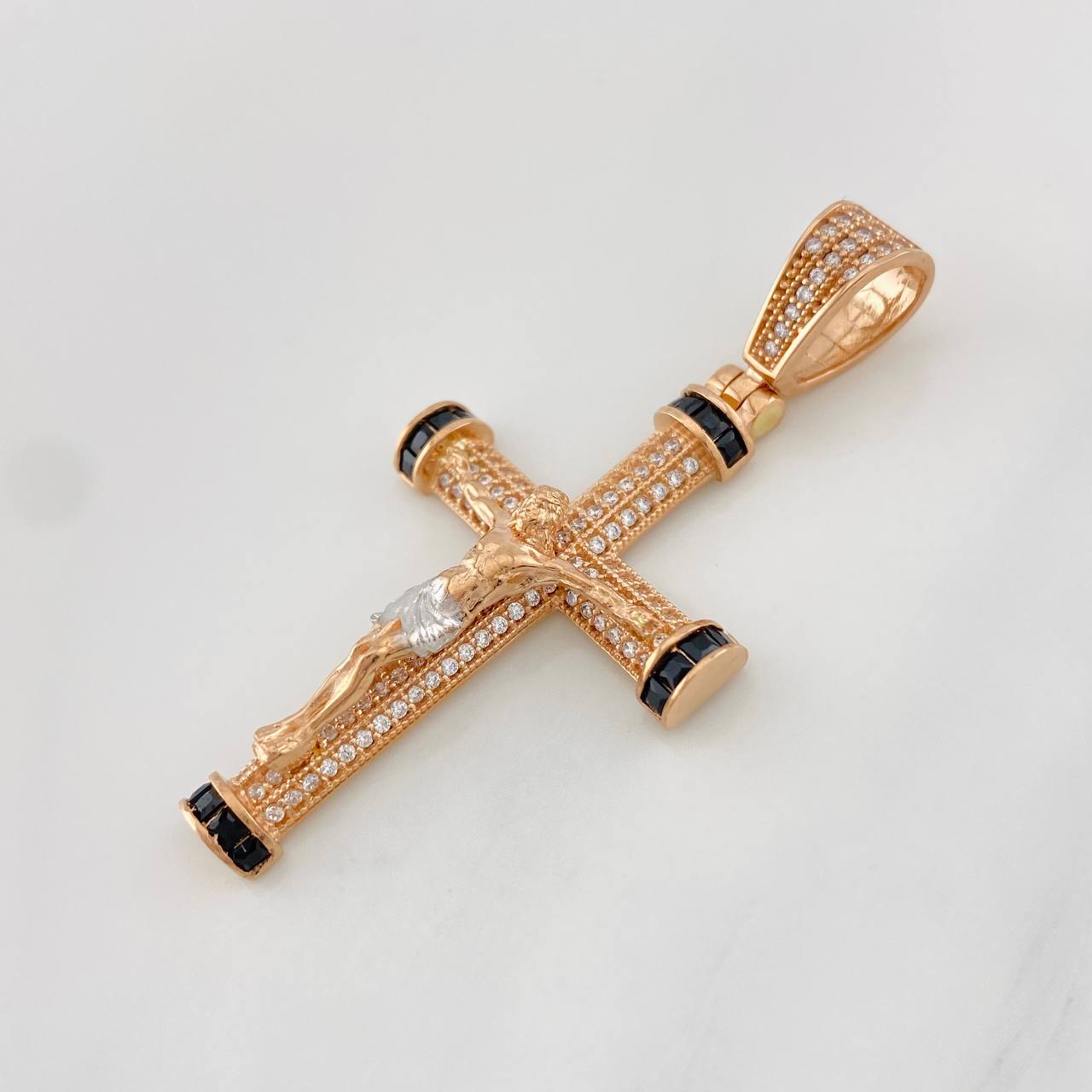 Dije Cruz Cristo 7.7g / 2 in Dos Oros Blanco Rosa 18K