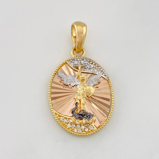 Dije San Miguel Arcángel 4.3g / 1 1/4 in Cuatro Oros 18K