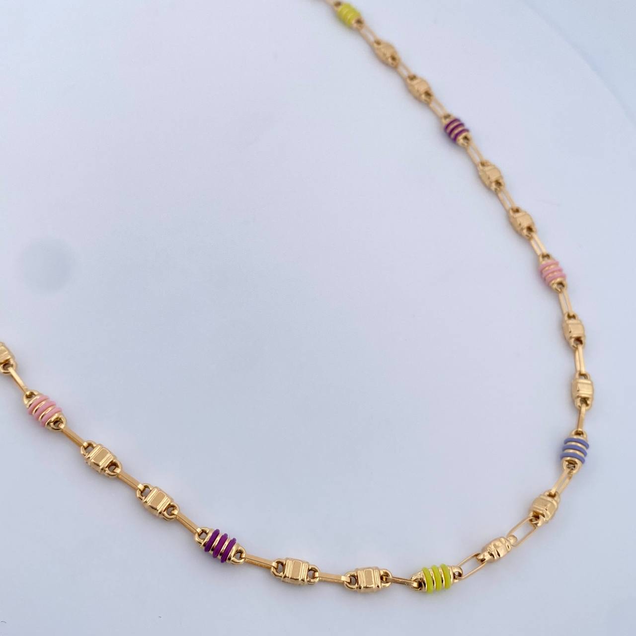 Cadena Rustica Barril 9.35gr / 52cm / 3.7mm Cauchos De Colores Oro Amarillo 18K &