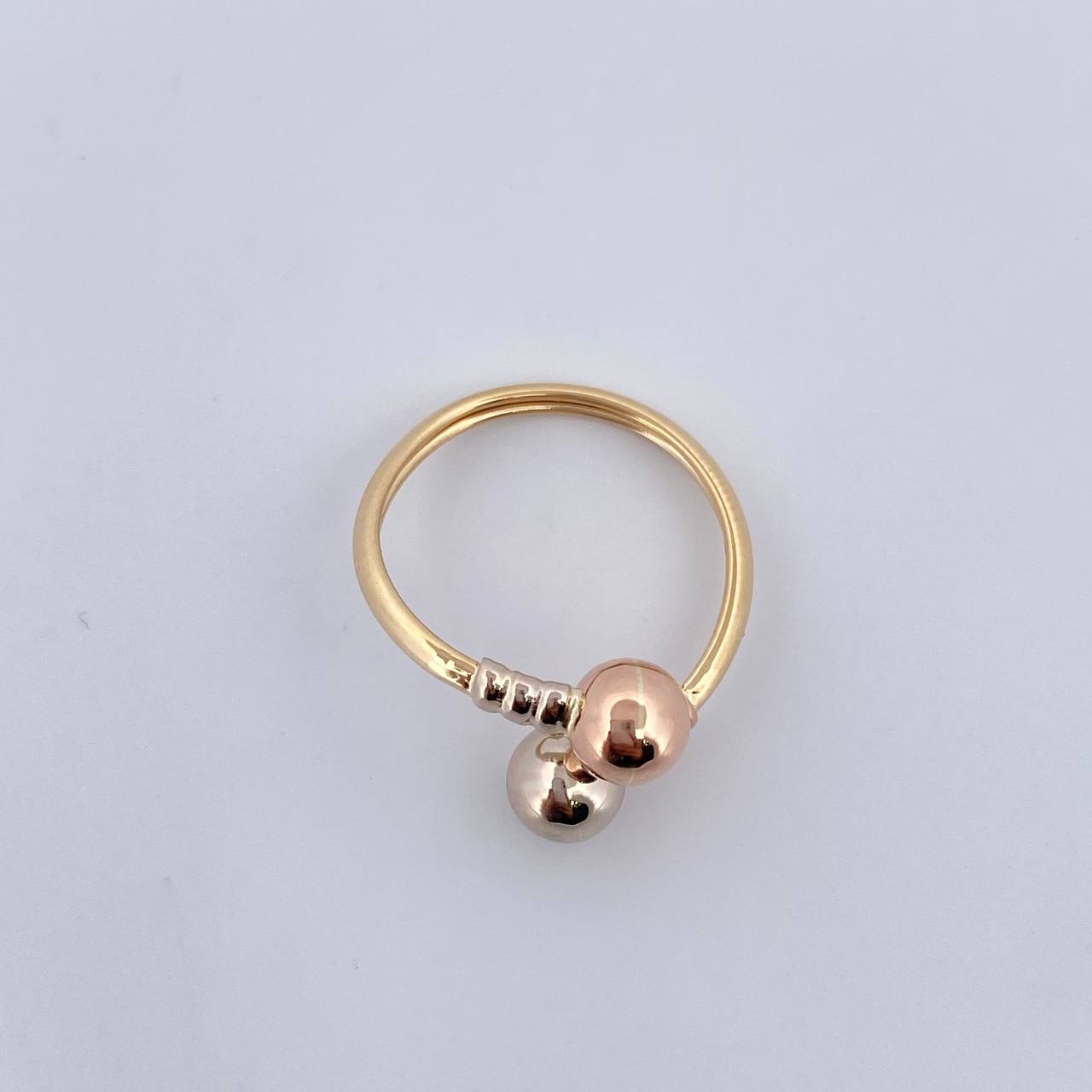 Ring You And Me 1.45gr / Size 6 / Three 18K Golds $