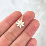 Pendant Flower 0.95gr / 1.6cm / White Resin 18K Yellow Gold ©