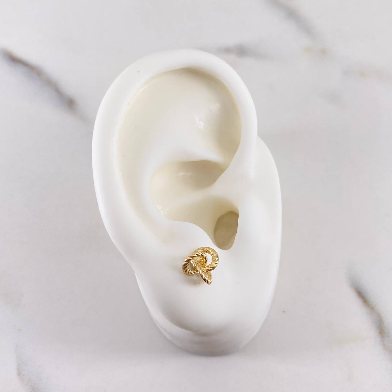 Stud Earrings Tres Aros 0.75gr / Striped 18K Yellow Gold #