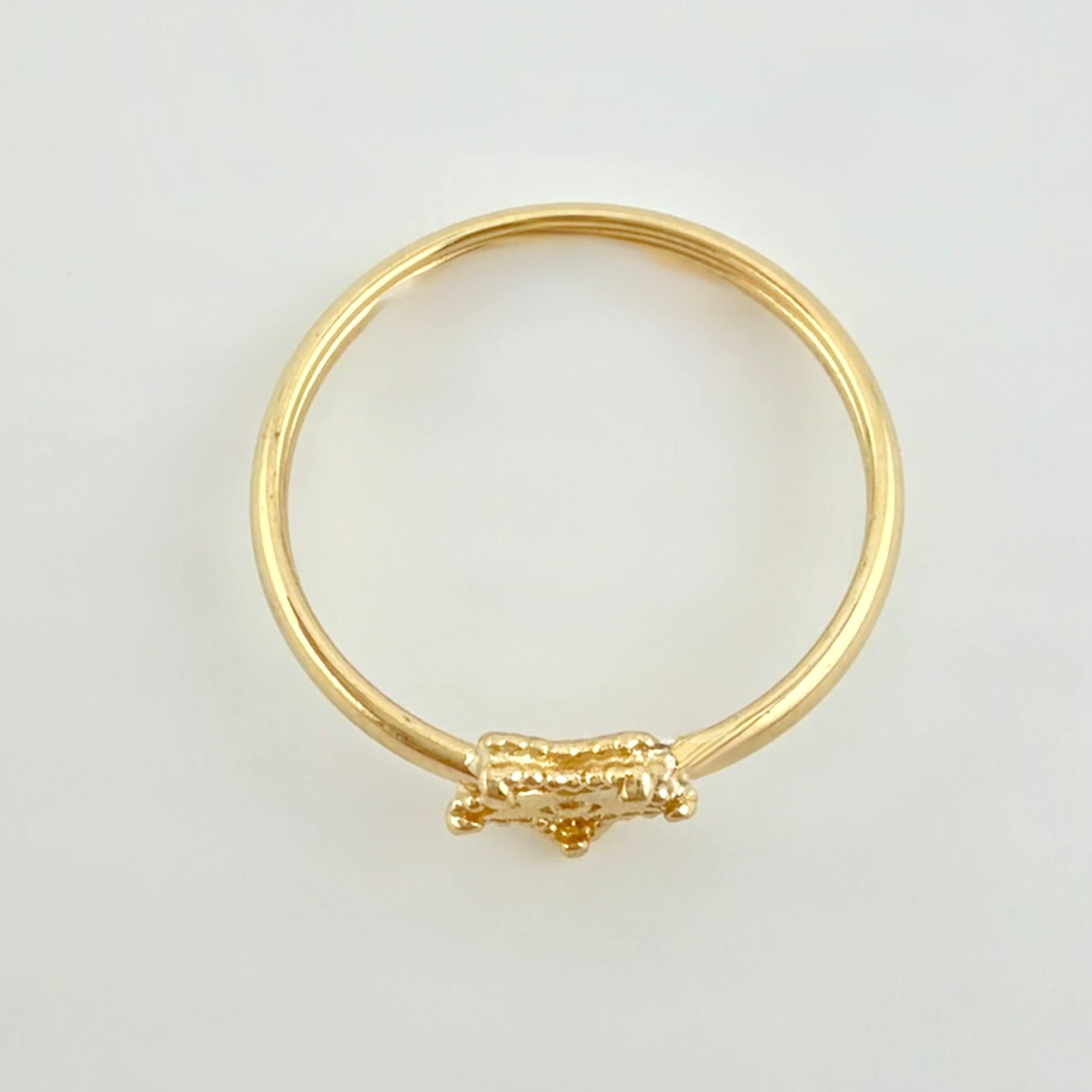 Anillo Estrella Diamantada 1gr / T6 1/4 / Oro Amarillo 18K