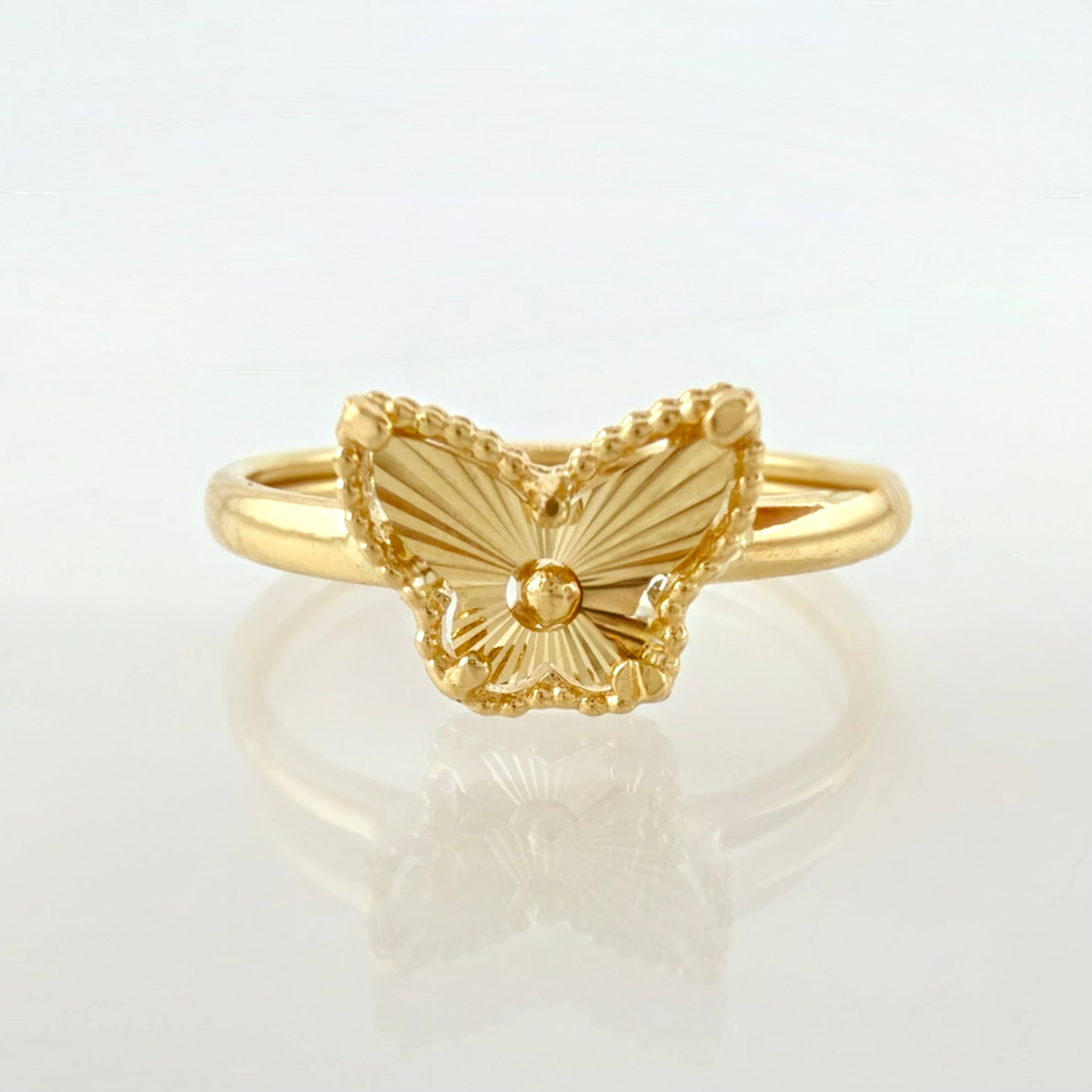 Anillo Mariposa Diamantada 1.1gr / T7 / Oro Amarillo 18K