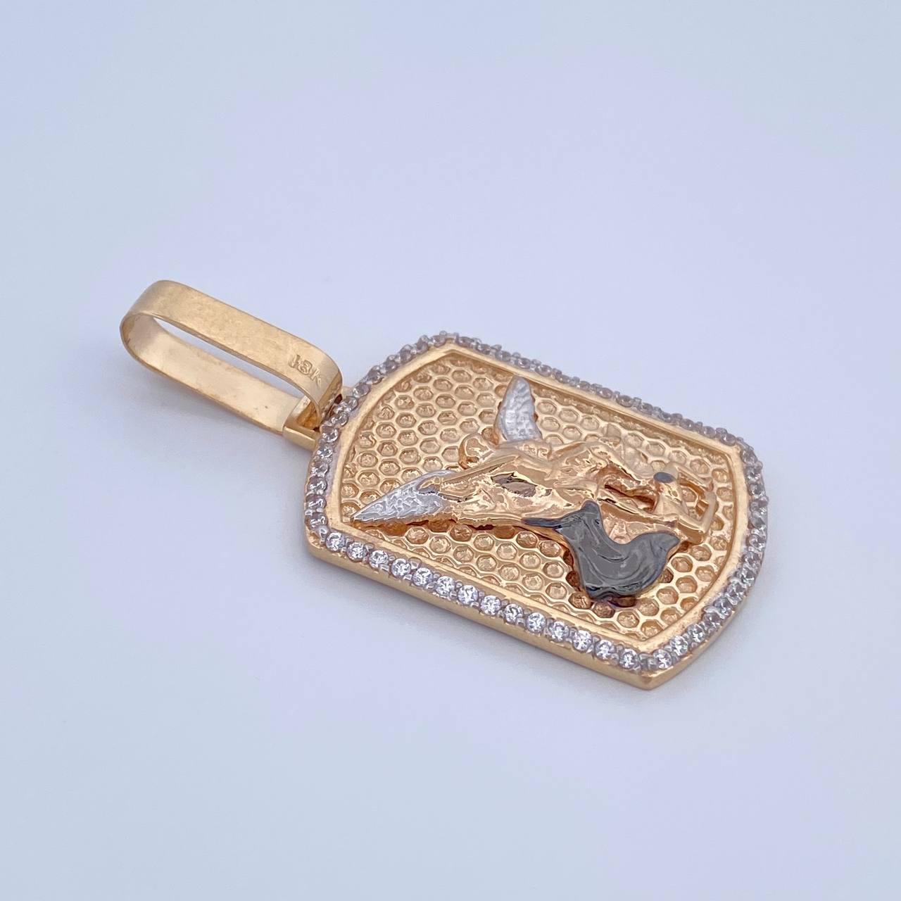 Pendant San Miguel Arcangel Plate 7.6gr / 4.4cm / Textured White Zirconia Three 18K Golds &