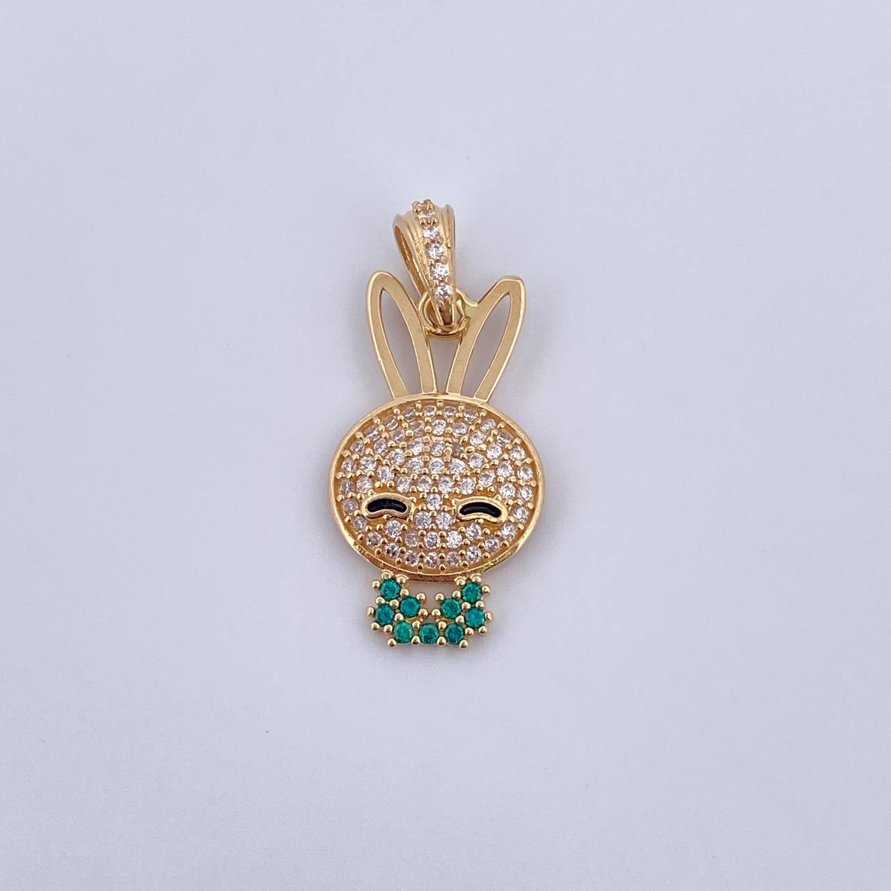 Dije Conejo 2.3gr / 2.8cm / Circones Verdes Blancos Oro Amarillo 18K &