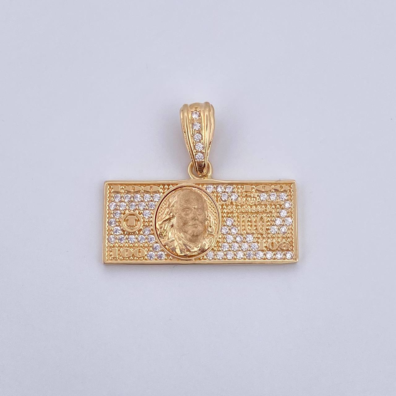 Dije One Dólar 3.65gr / 2.5cm / Circones Blancos Oro Amarillo 18K &
