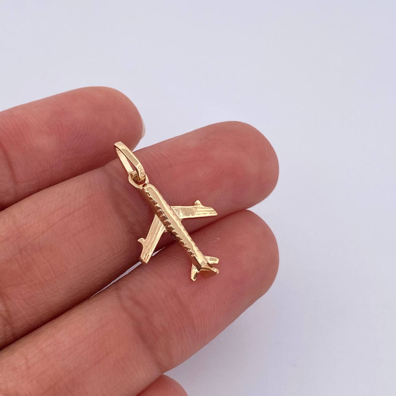 Pendant Airplane 0.9gr / 2.3cm / 18K Yellow Gold &