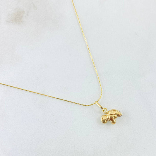 Set Cadena y Dije Aguja Trenzada + Tortuga 1.25gr / 17 3/4 in / Oro Amarillo 18K