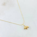 Set Cadena y Dije Aguja Trenzada + Tortuga 1.2gr / 17 3/4 in / Oro Amarillo 18K