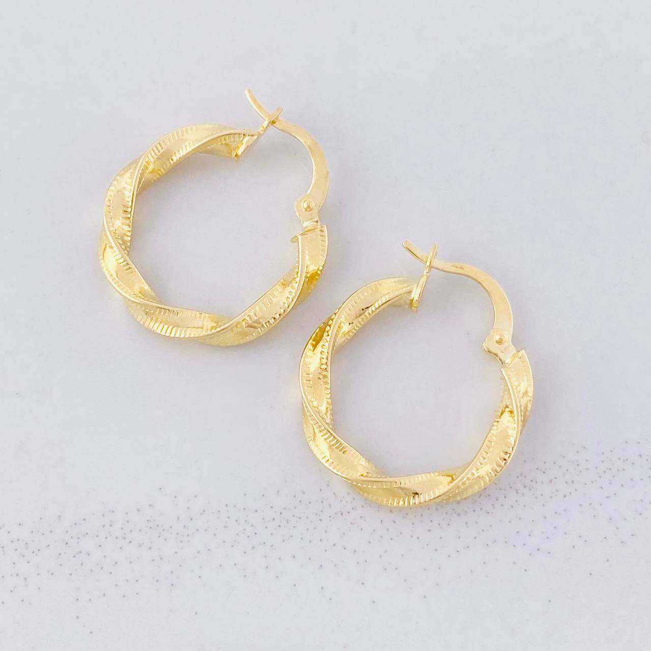 Candongas Asby 1.95g / 3/4 in Oro Amarillo 18K