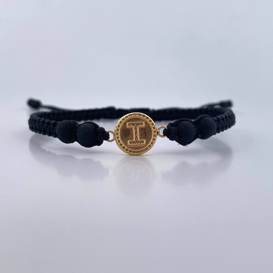 Black Bracelet Charm Letter I 0.55gr / Stamped 18K Yellow Gold &