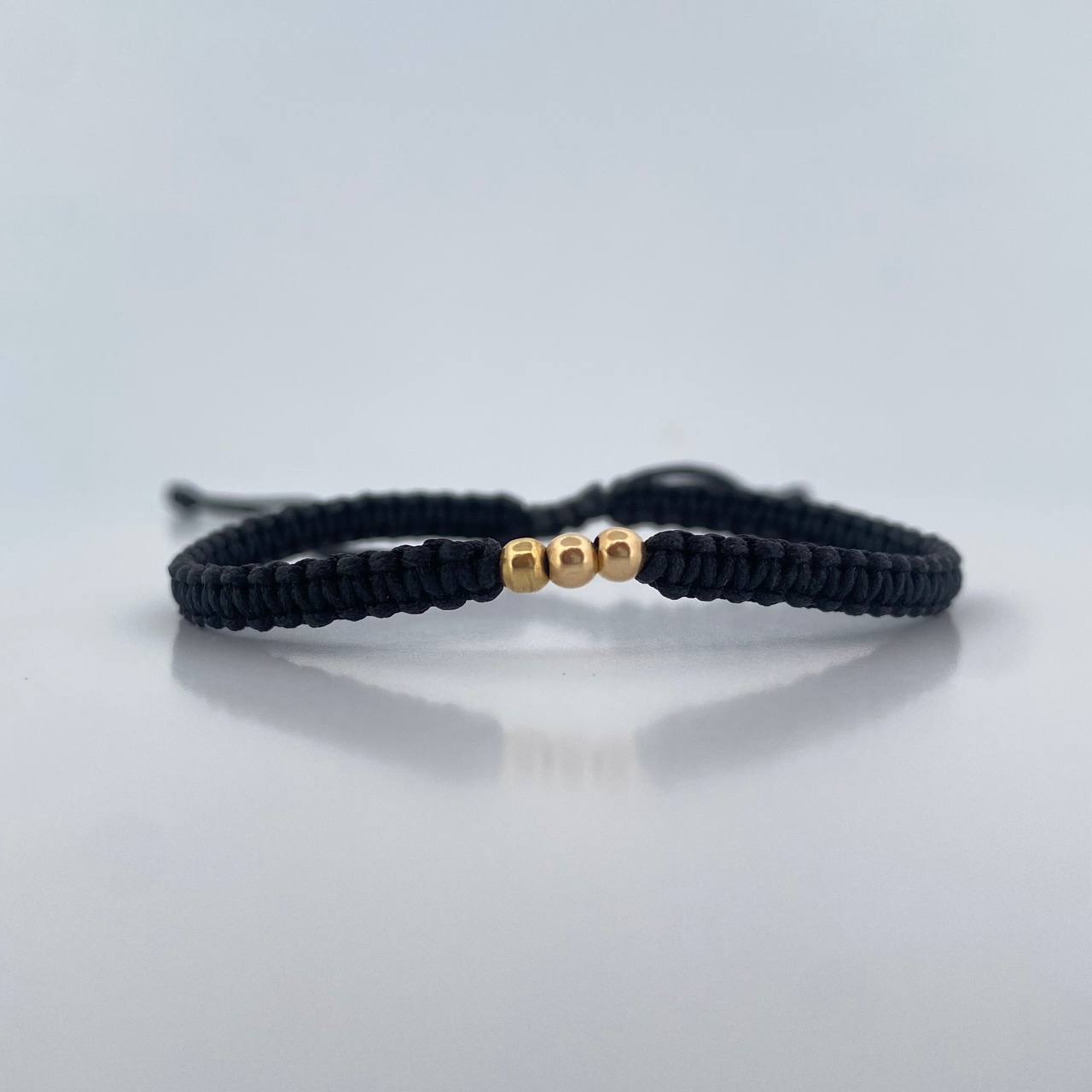 Black Bracelet 3mm 3 Pcs Polished Beads 18K Yellow Gold (A.C)