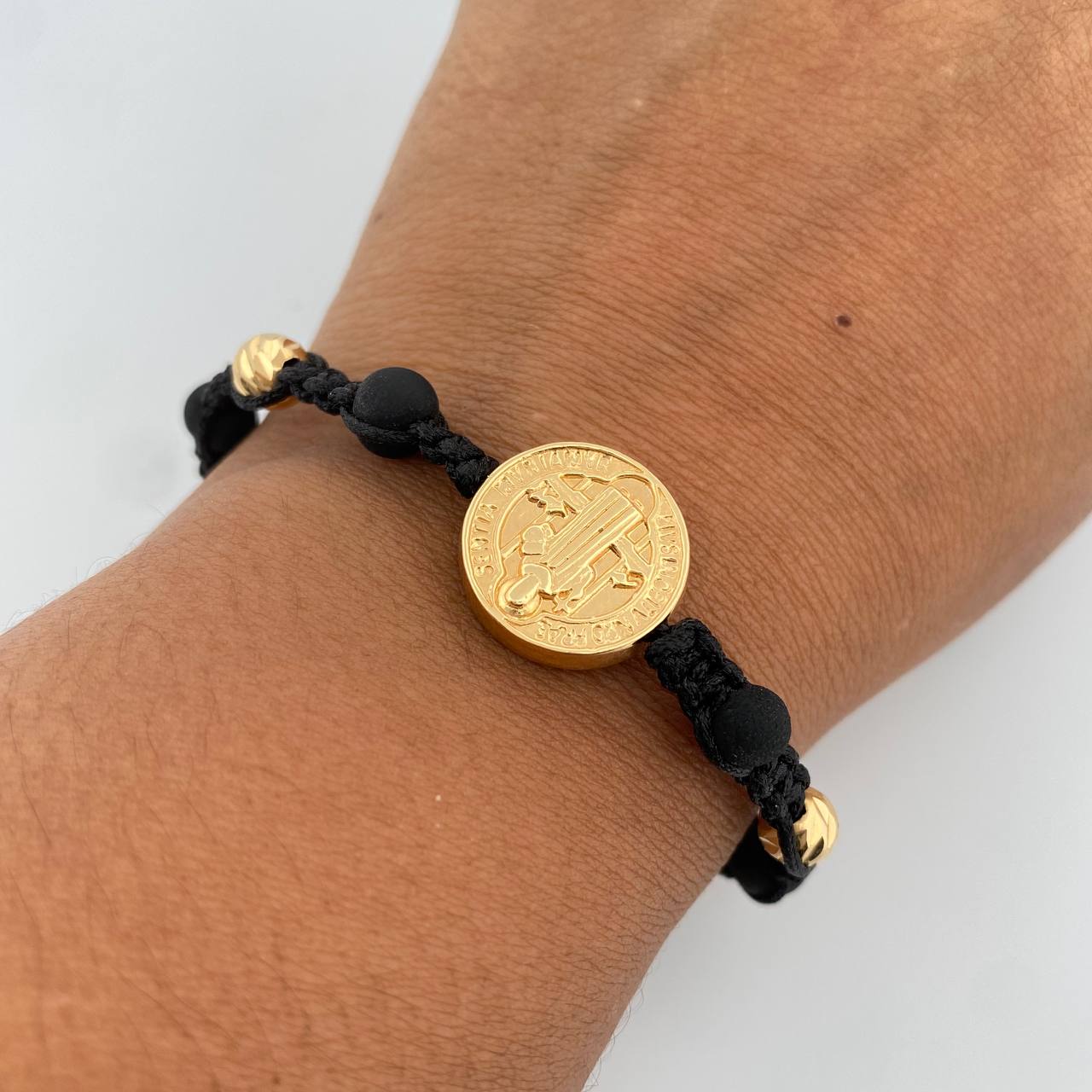 Black San Benito Bracelet 2.4gr / 6mm-3mm Beads Diamond Cut Neoprenes 18K Yellow Gold &