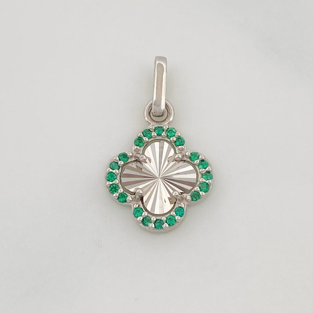 Clover Pendant 1g / 3/4 in White Gold 18K