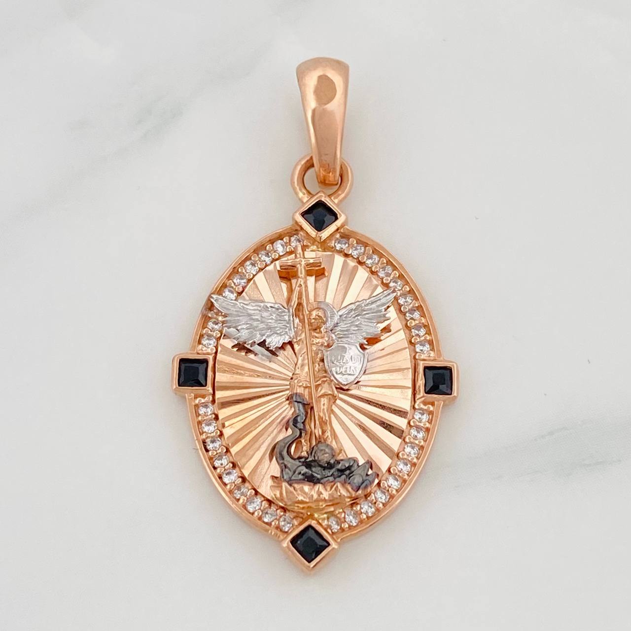 Pendant Saint Michael Archangel 4.25g / 1 1/2 in Three Golds 18K