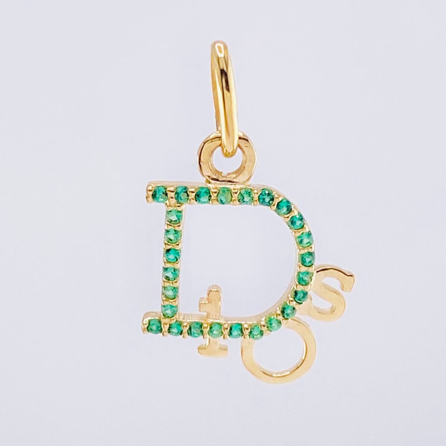 Dije Dios 1.05gr / 3/4 in / Oro Amarillo 18K *