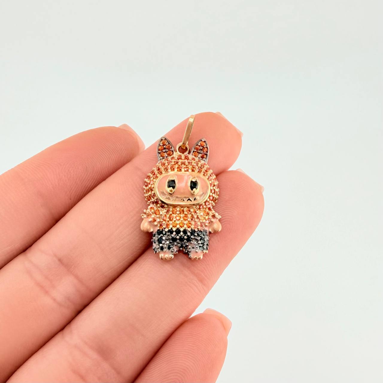 Dije Conejo Sonriente 3.8 g / 1 in Oro Amarillo 18K