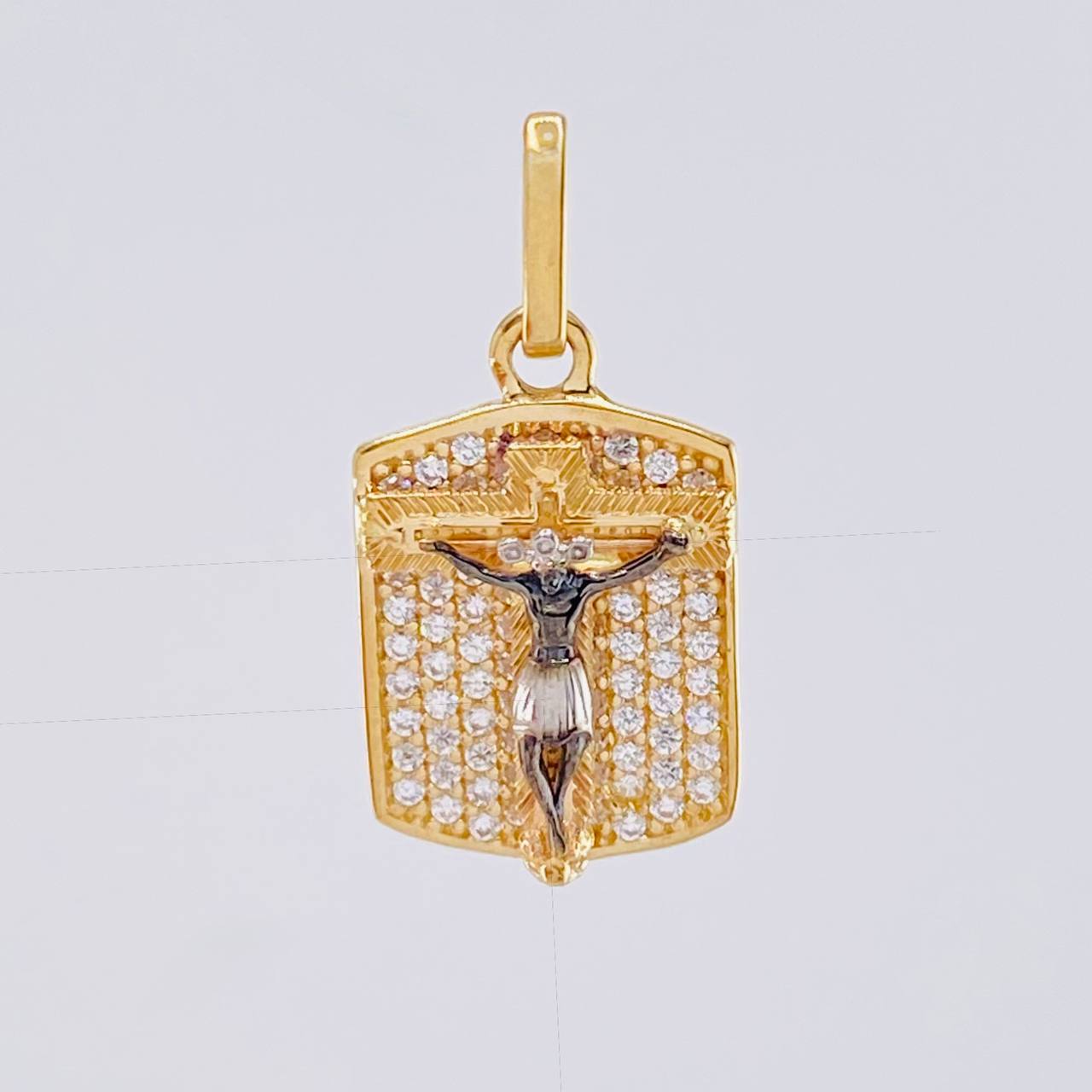 Pendant Plaque Cross Christ 2.25 g / 1 in Two Golds Yellow White 18K