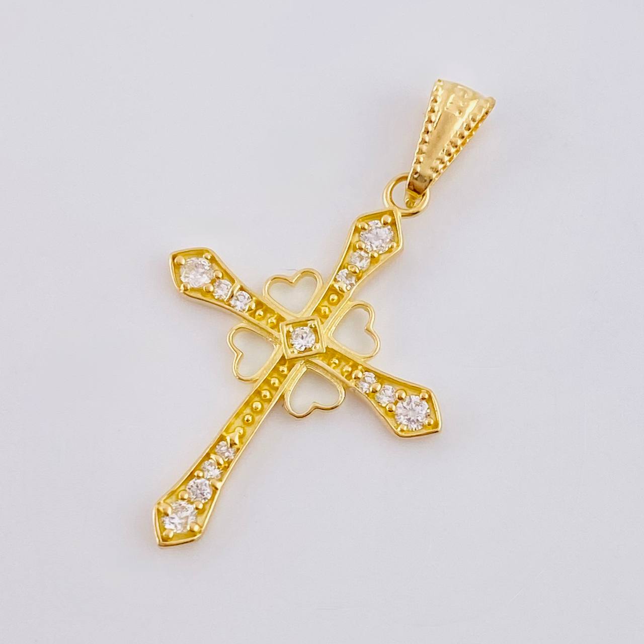 Dije Cruz Corazones 1.3 g / 1 1/4 in Oro Amarillo 18K