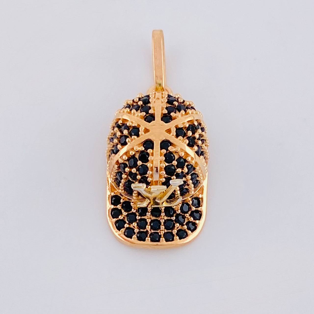 Dije Gorra NY 1.9 g / 3/4 in Oro Rosa 18K
