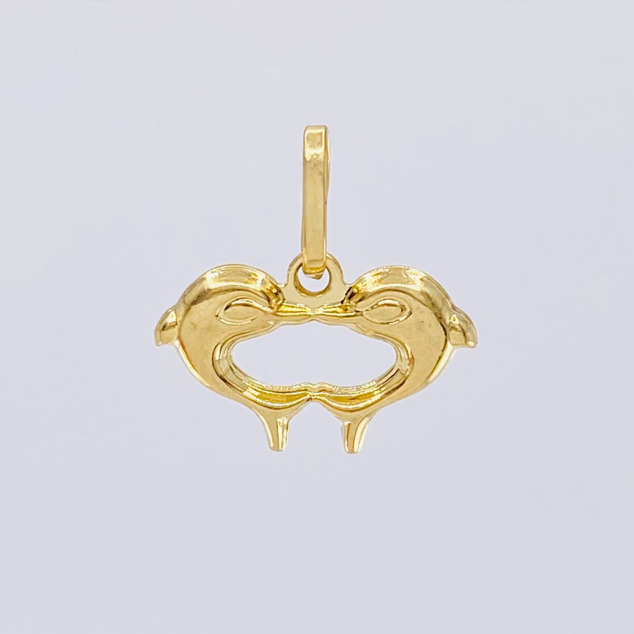 Pendant Heart of Dolphins 0.95 g / 1/2 in Yellow Gold 18K