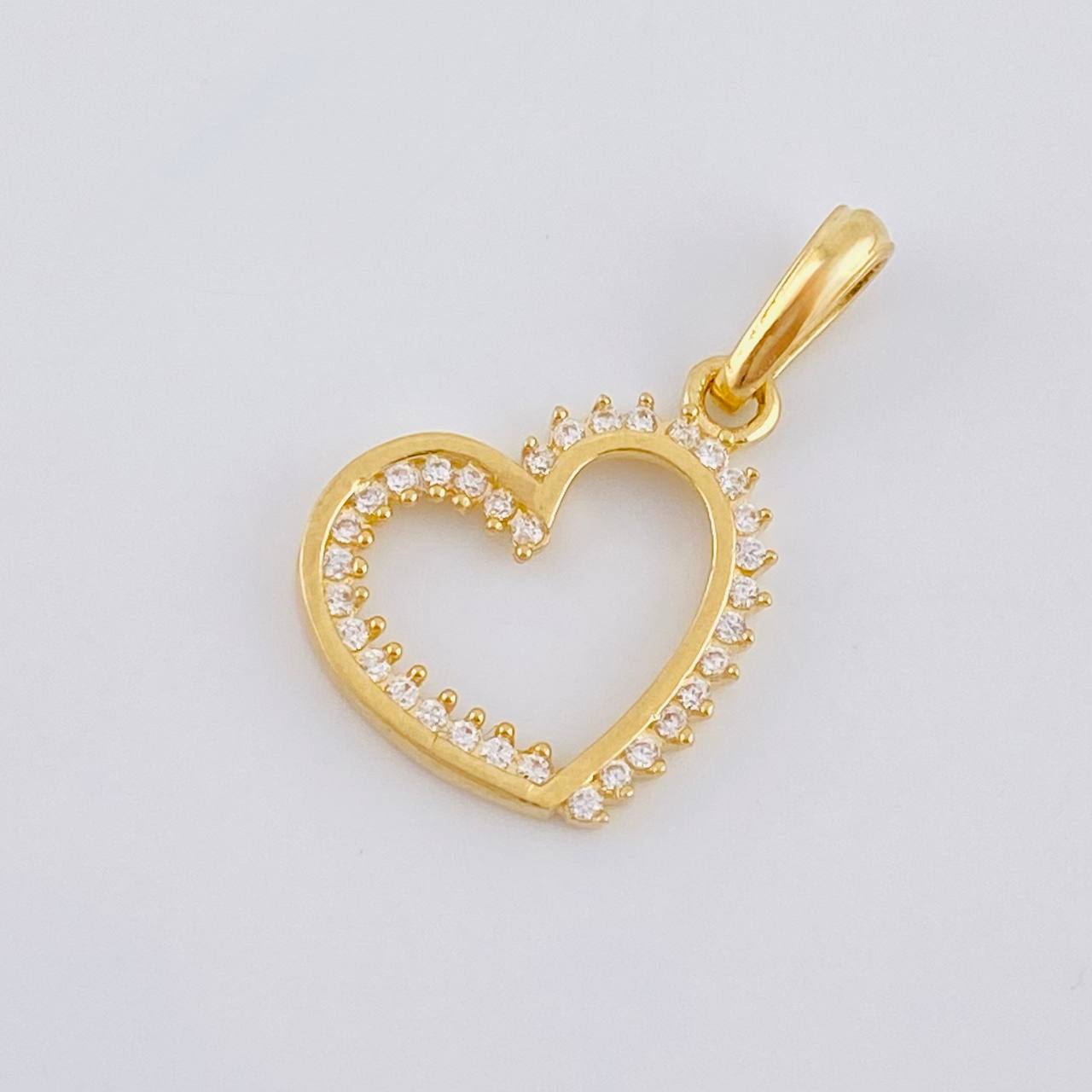 Pendant Heart Silhouette 1.3 g / 3/4 in 18K Yellow Gold
