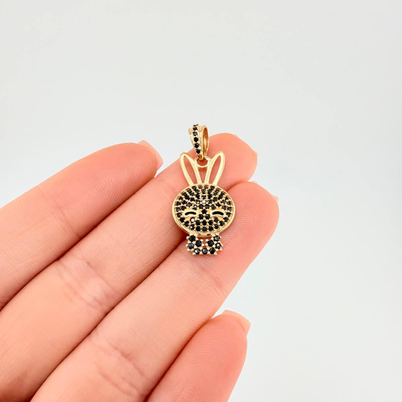Pendant Rabbit Face 2.25 g / 1 in 18K Yellow Gold