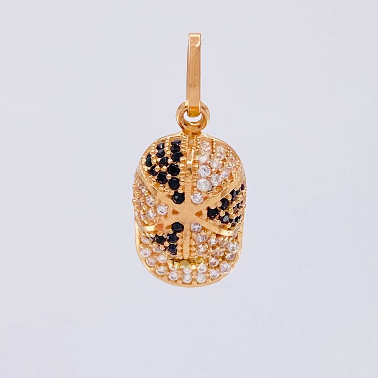 Pendant NY Cap 2.2 g / 3/4 in 18K Rose Gold