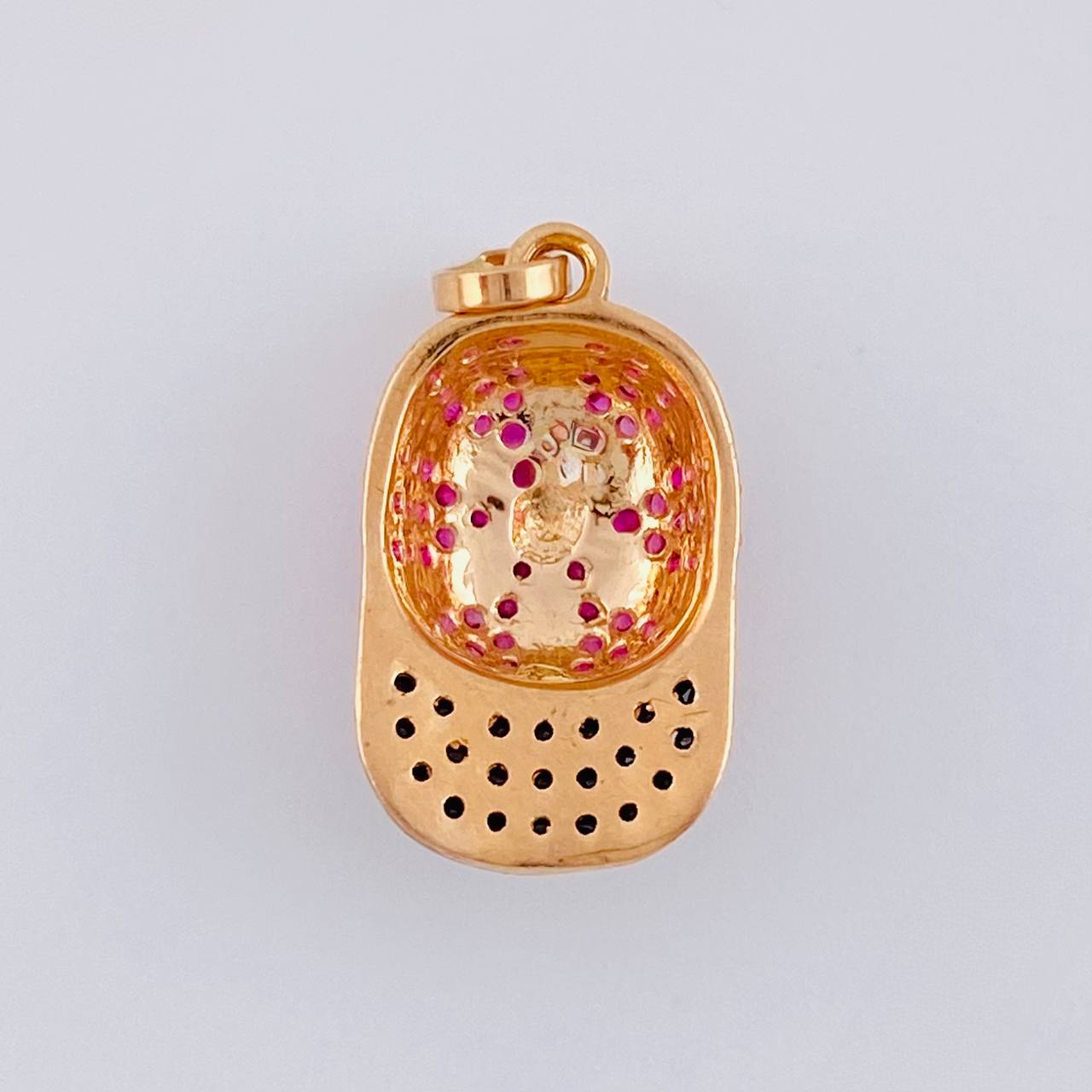 Dije Gorra Ny 1.95 g / 3/4 in Oro Rosa 18K