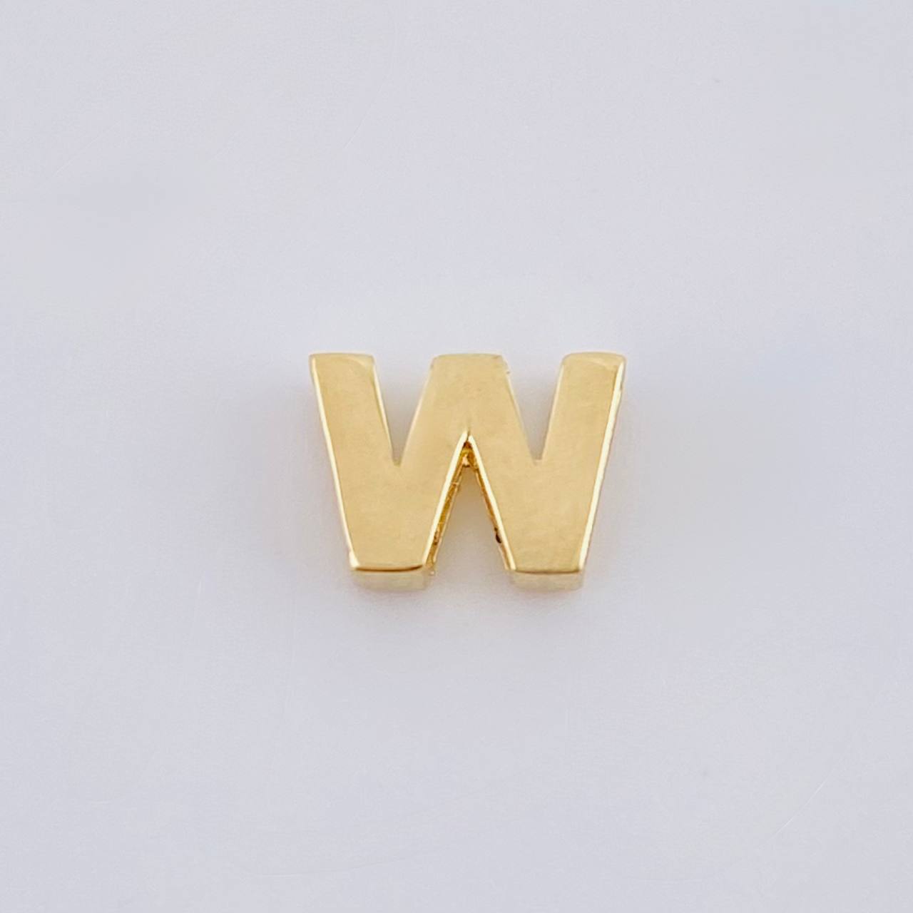 Charm Letter W 0.45 g / 1/4 in Yellow Gold 18K