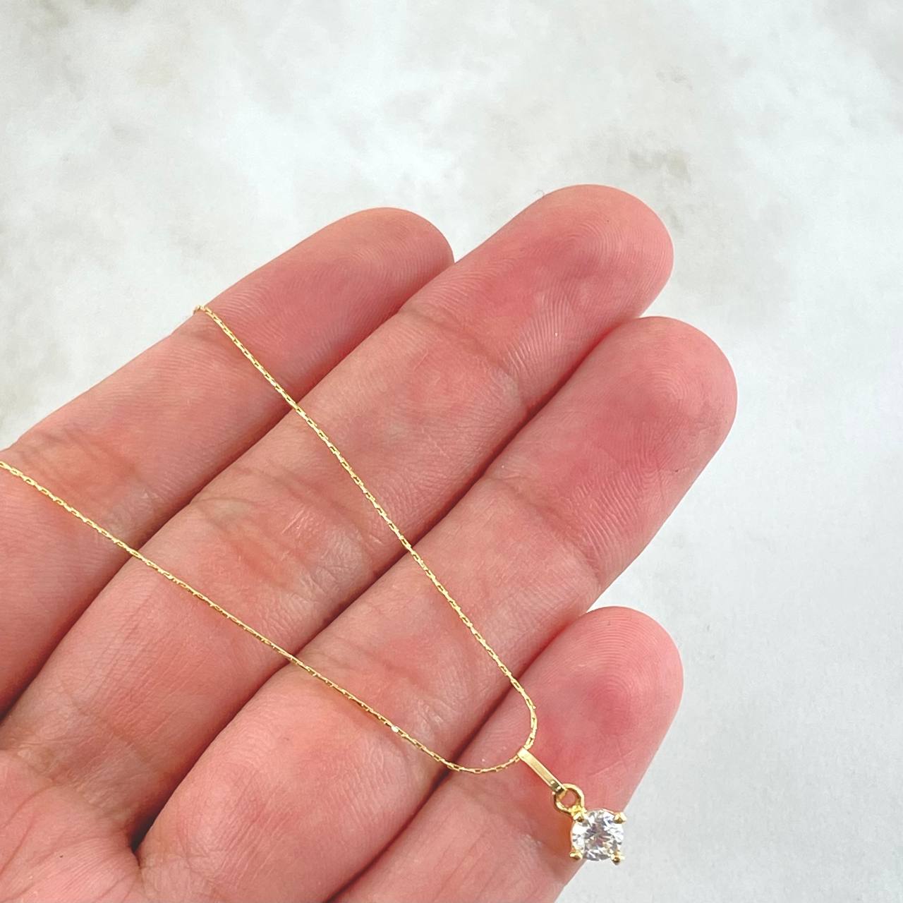 Set Cadena y Dije Aguja Trenzada + Piedra 1.3gr / 17 3/4 in / Oro Amarillo 18K *