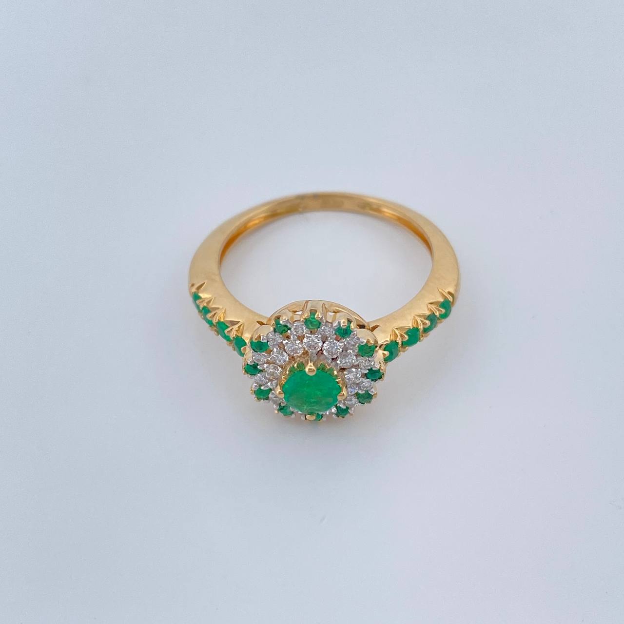 Lotus Flower Emerald Ring 3.8gr / T6 / Two Tone Yellow White 18K Gold &