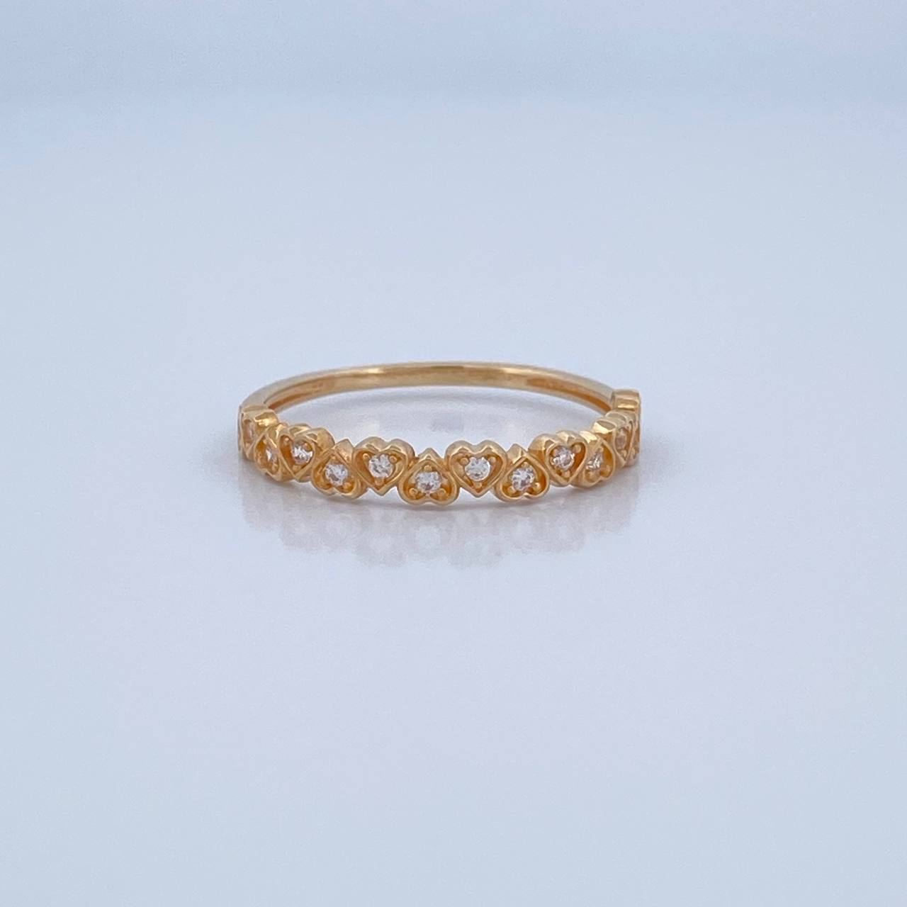 Interlaced Hearts Ring 1.75gr / Size 8 1/4 / 18K Gold &