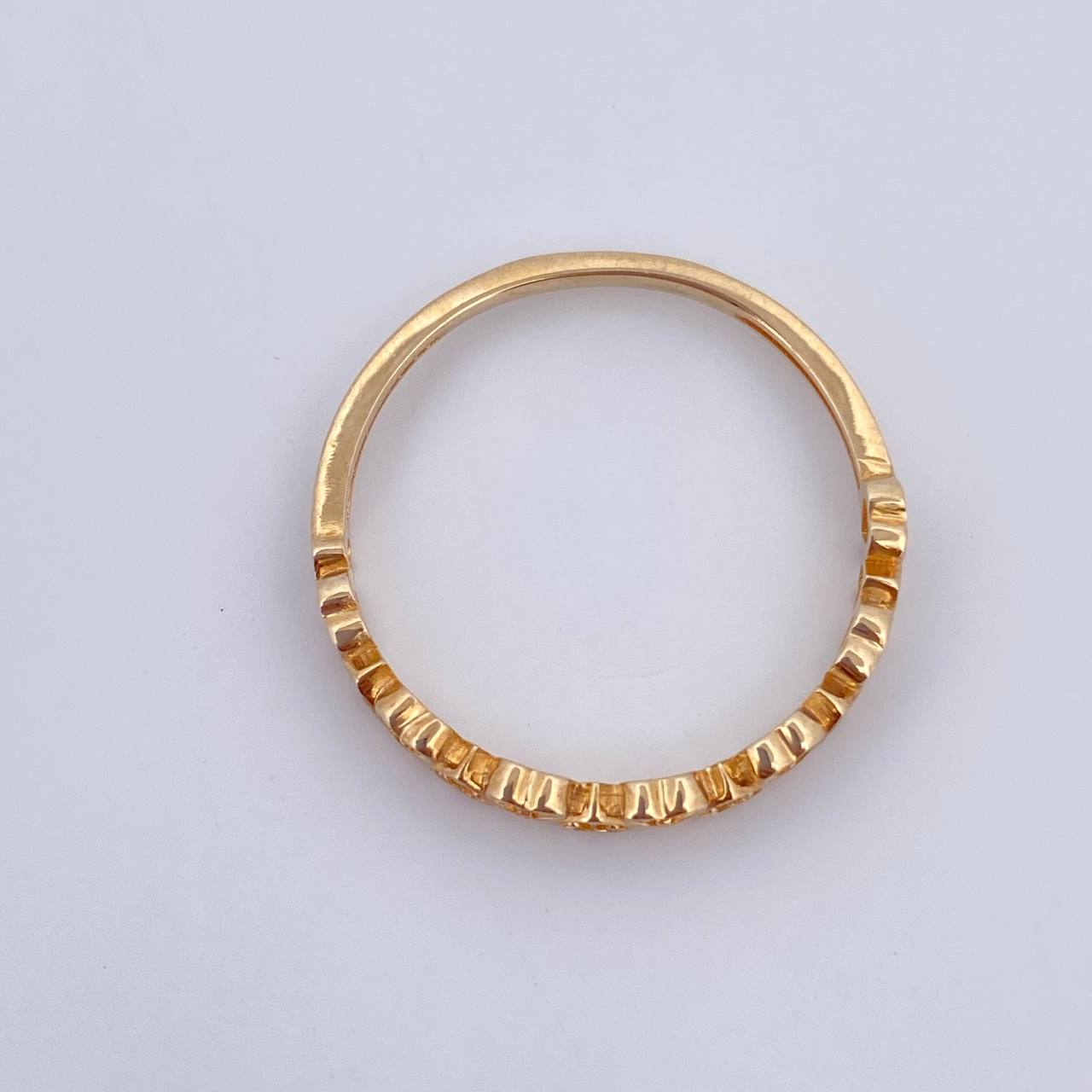 Interlaced Hearts Ring 1.75gr / Size 8 1/4 / 18K Gold &
