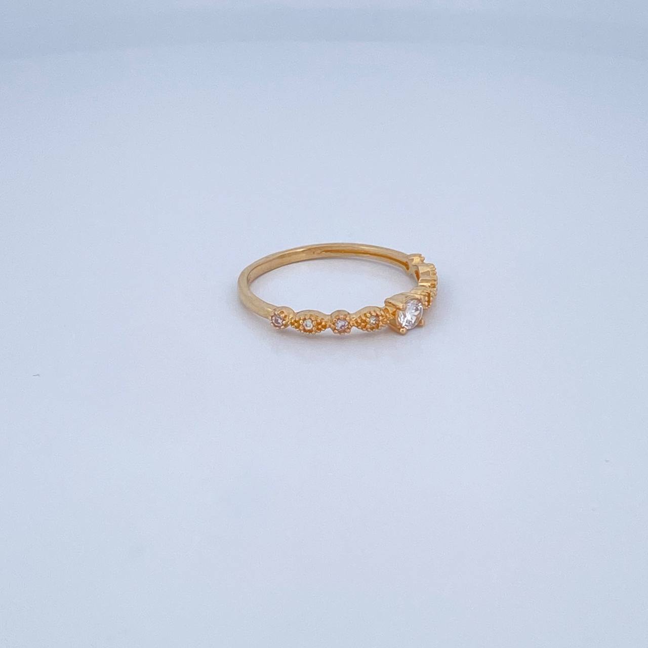 Solitaire Ring Churumbela 1.6gr / Size 7 1/4 / 18K Gold &
