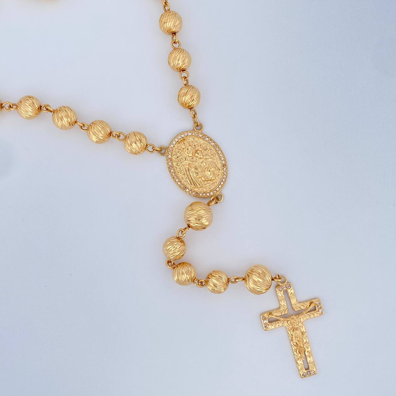 Virgin Del Carmen Rosary 48.1gr / 27.8in / 18K Gold $