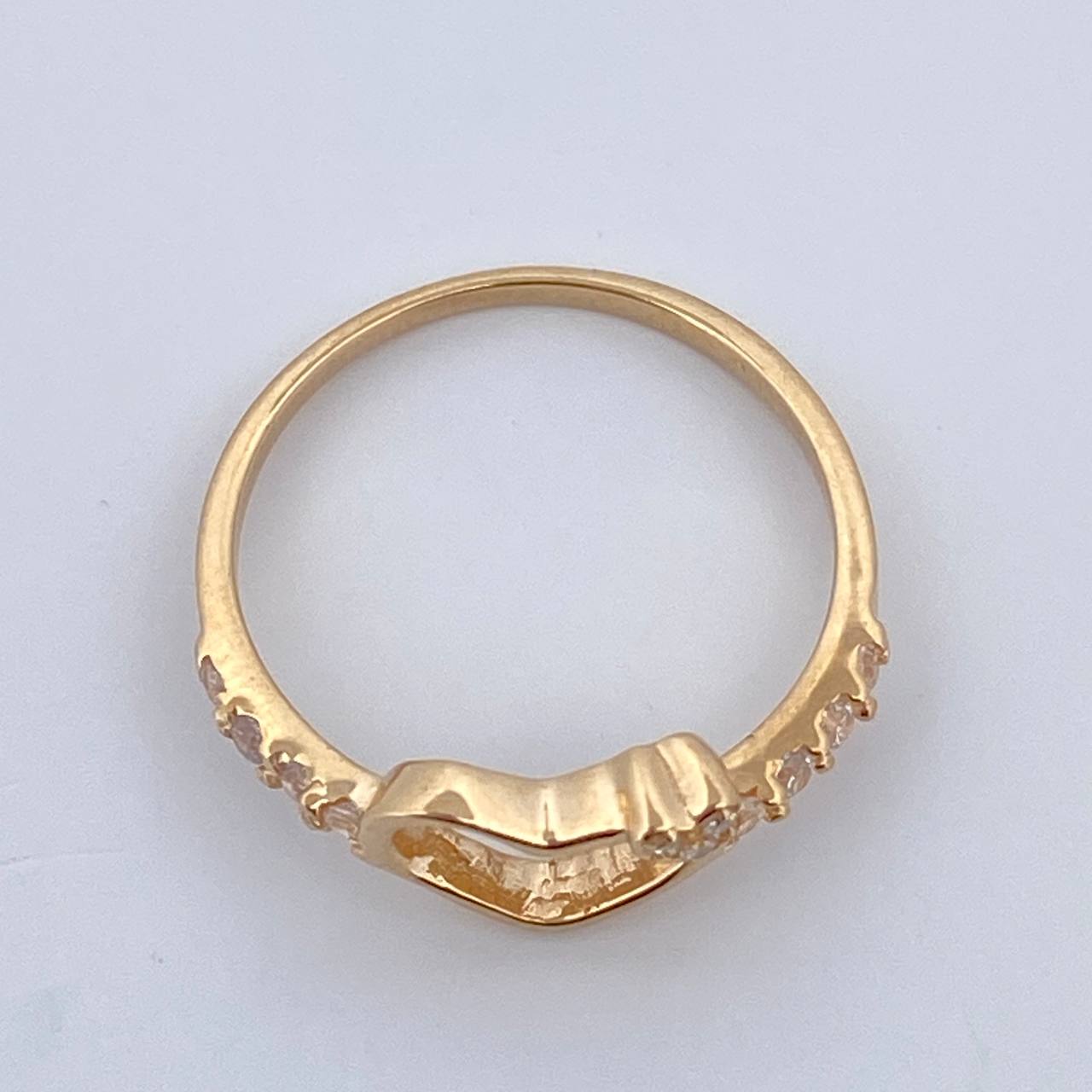 Heart Silhouette Ring 1.7gr / Size 5 1/2 / 18K Gold $