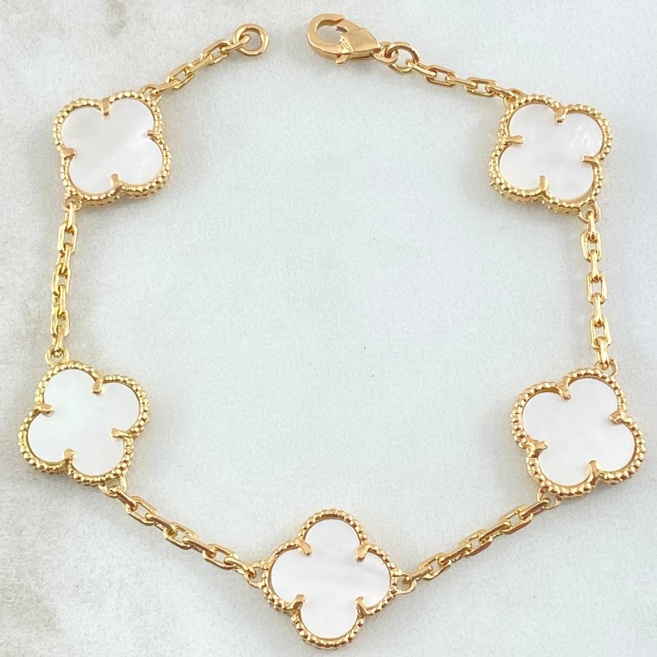 Bracelet Clover 11gr / 7.1in / Nac.Esp. 18K Gold