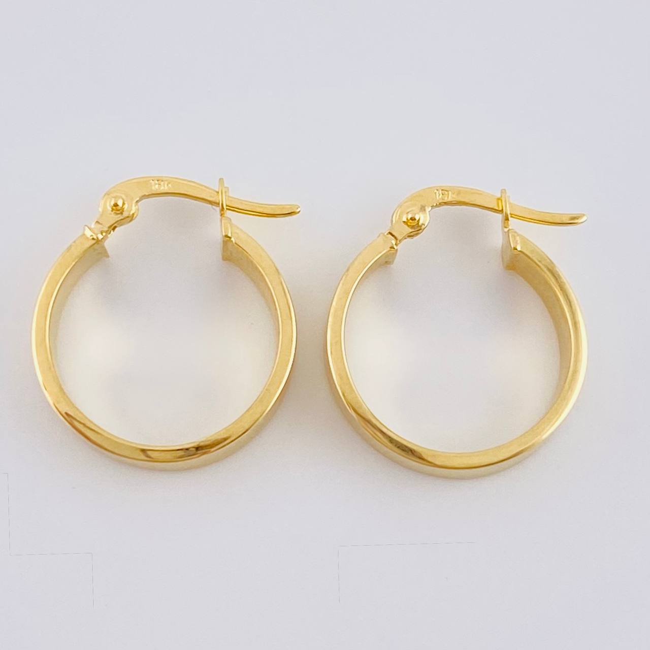 Candongas Fabi 1.75 g / 3/4 in Oro Amarillo 18K