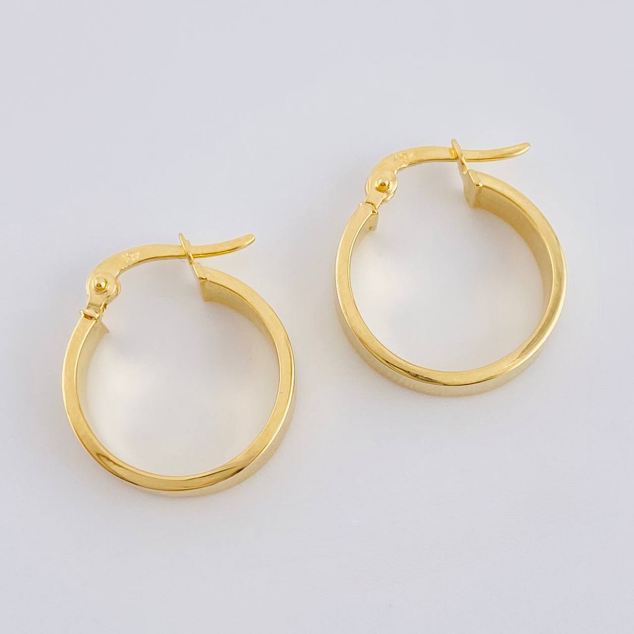 Candongas Fabi 1.75 g / 3/4 in Oro Amarillo 18K