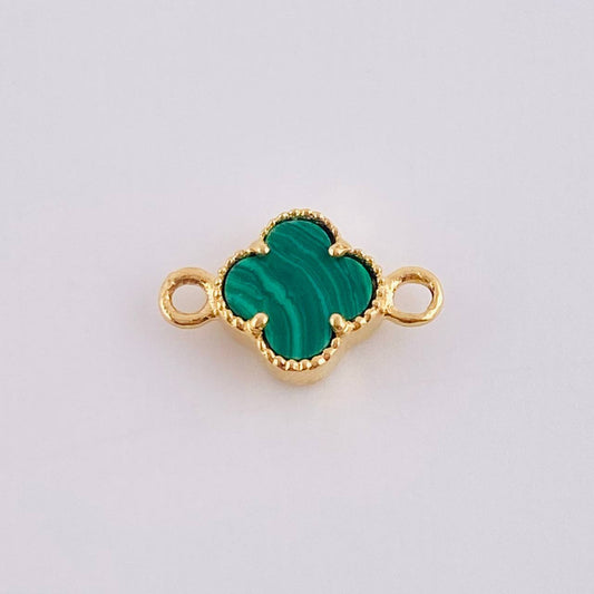 Clover Charm Green Malachite 0.55 g / 1/2 in 18K Yellow Gold