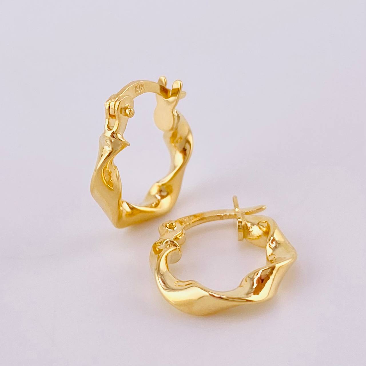 Candongas Demi 1 g / 1/2 in Oro Amarillo 18K